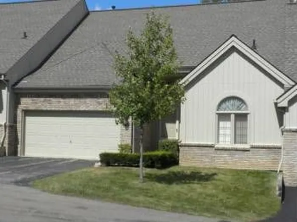 24543 Martel Dr #1, Farmington Hills, MI 48335