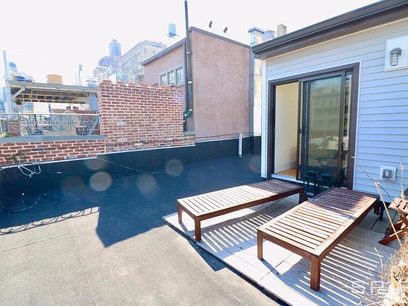2nd image of 329 W 76th St APT 4B