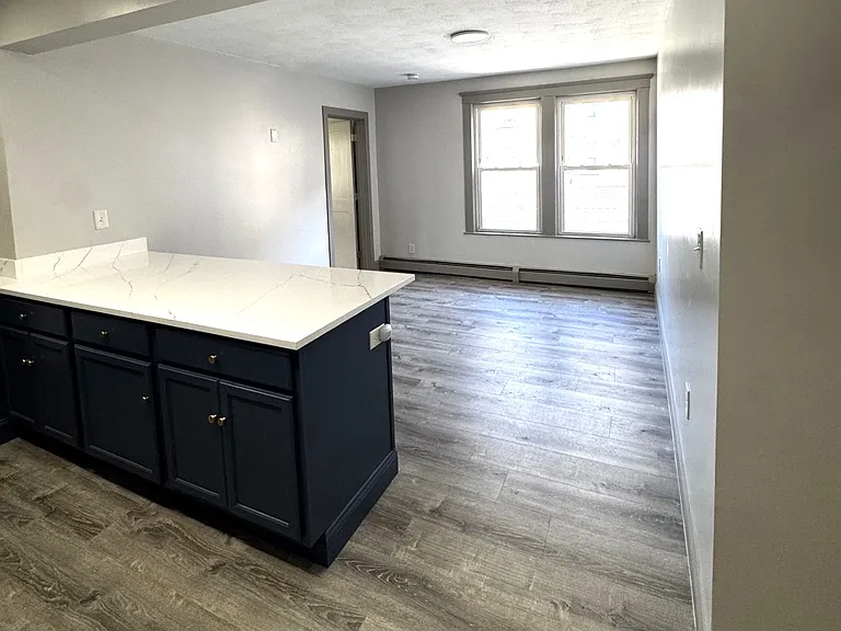 26 Newhall St #3F — Photo 3