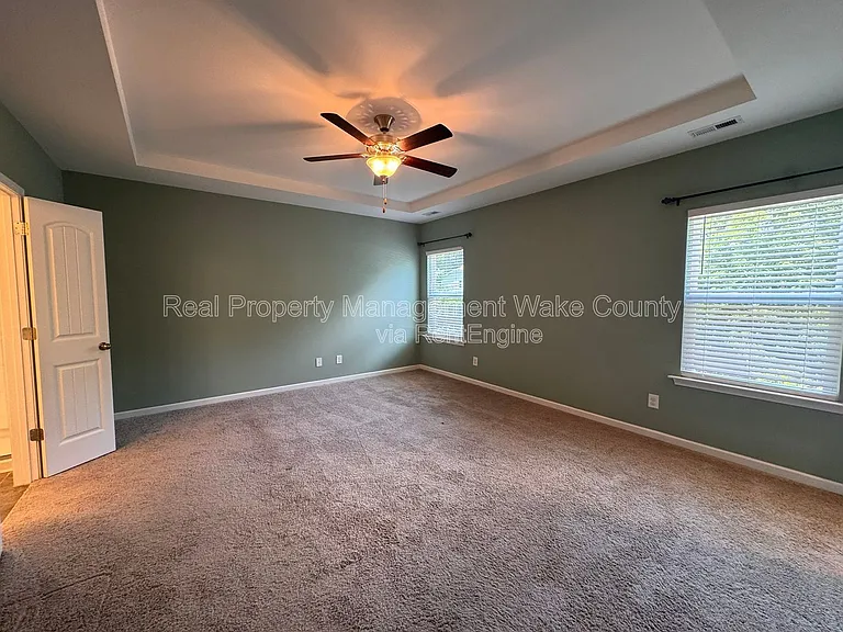 101 Benning Hills Pl — Photo 7