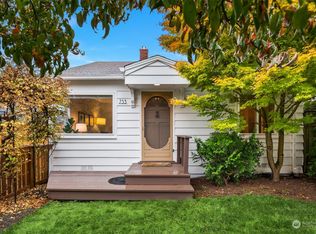 753 N 101st St, Seattle, WA 98133