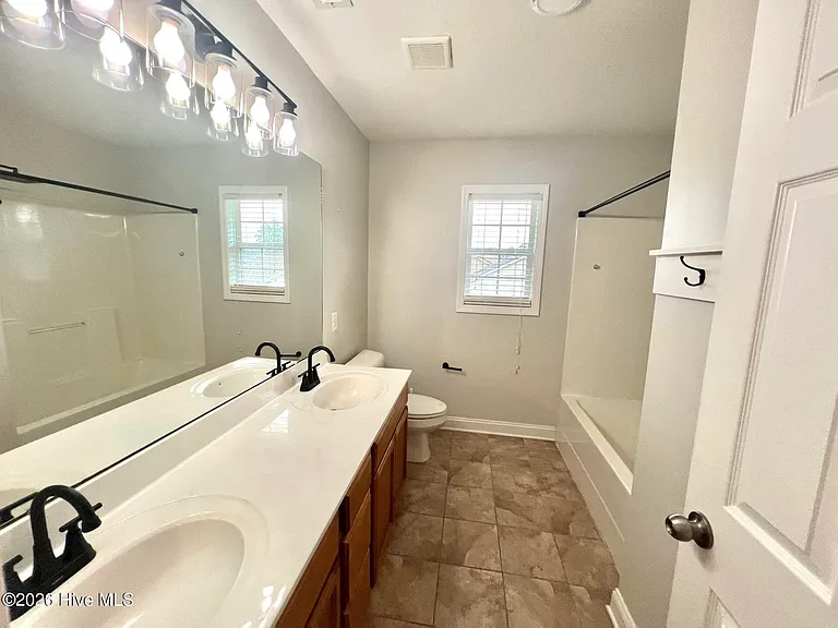 314 Springcreek Ct — Photo 16