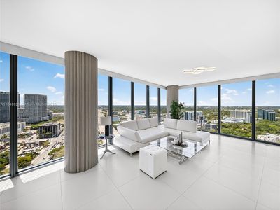 601 NE 36th St APT 2201, Miami, FL, 33137