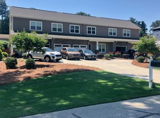 563 NE Broad St, Southern Pines, NC 28387