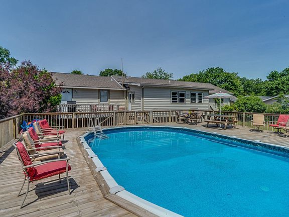 2nd image of 10680 Kissman Dr