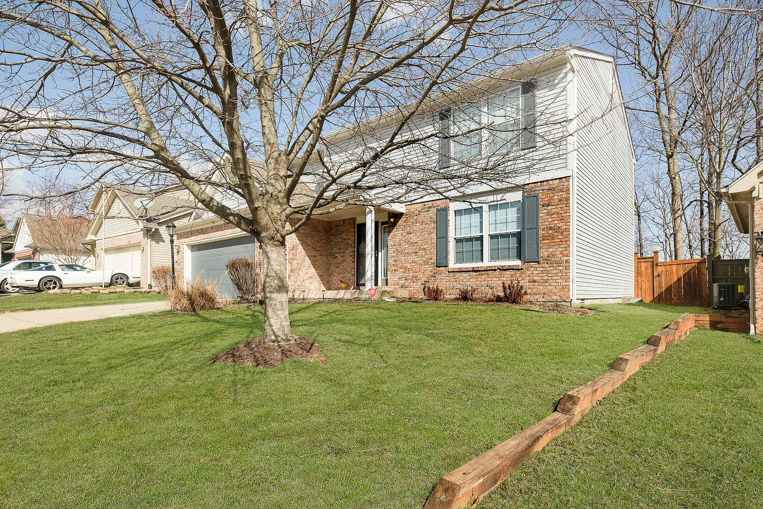 751 Pioneer Woods Dr photo 1