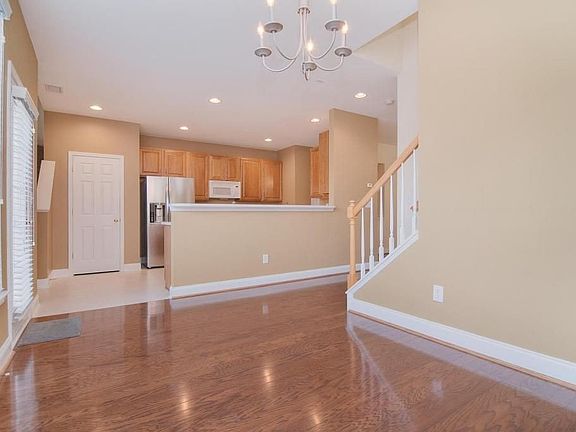 2nd image of 15607 Chipping Dr
