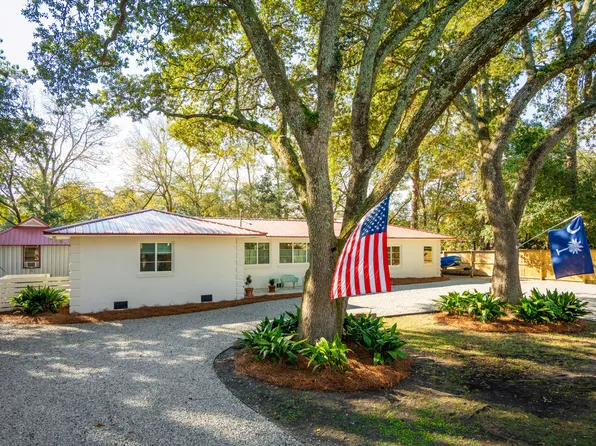 1683 Pearlott St, Charleston, SC 29407