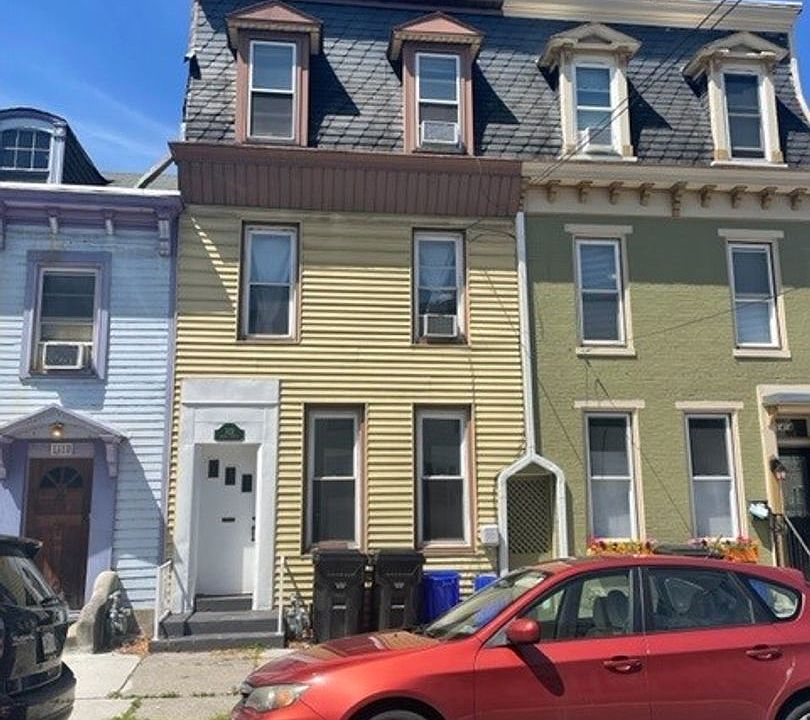 1st image of 1412 Green St APT 1