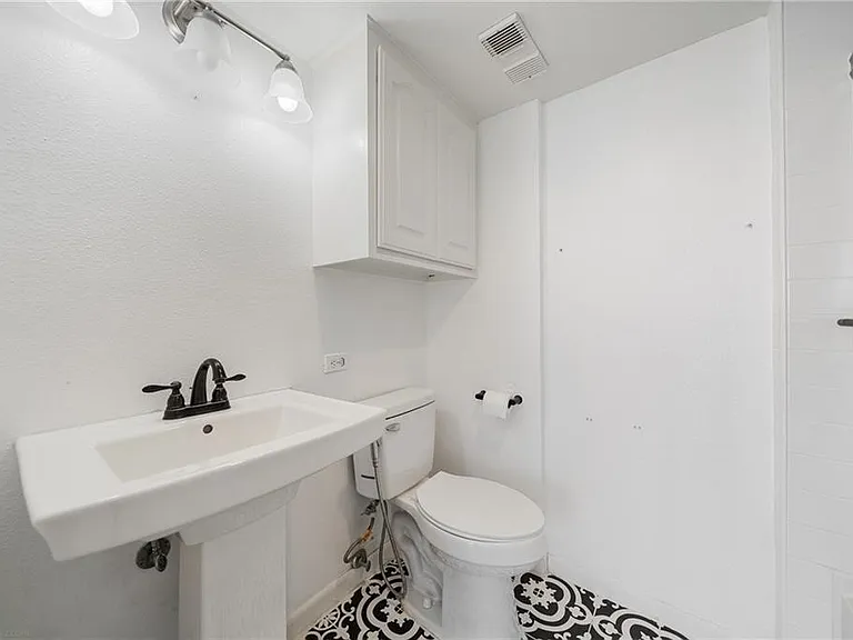 4334 Ocean Dr #605 — Photo 16