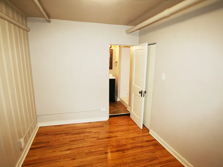1314 Elizabeth St #7 — Photo 10