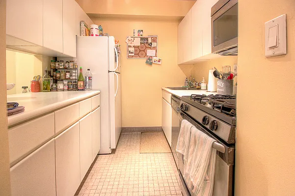 Rented by Compass | media 8