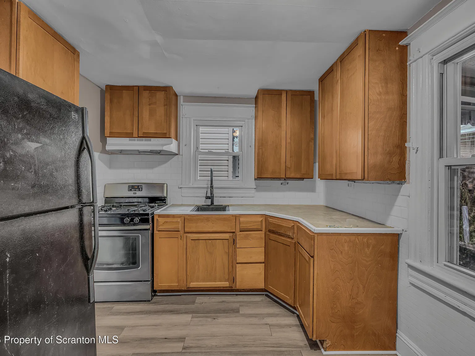3 bed, 1.0 bath, 850 sqft, $1,150 — Photo 4