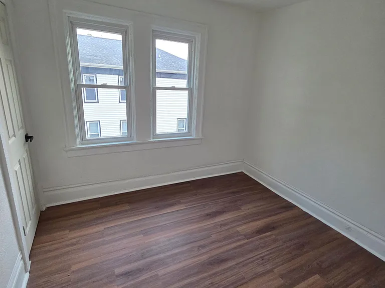 3037A Doctor William Finlayson St #1 — Photo 15