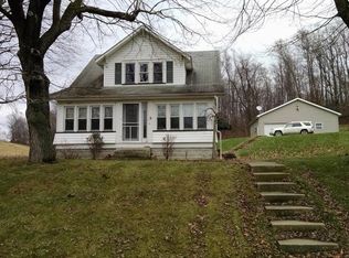 10641 Lick Run Rd, Newcomerstown, OH 43832