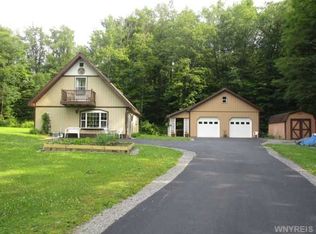 53 Linlyco Lake Rd, Cattaraugus, NY 14719