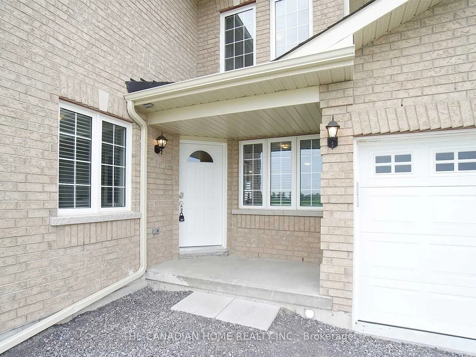 4 bed, $2,800 — Photo 3