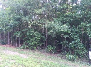 201 Rowe Rd, Macon, NC 27551