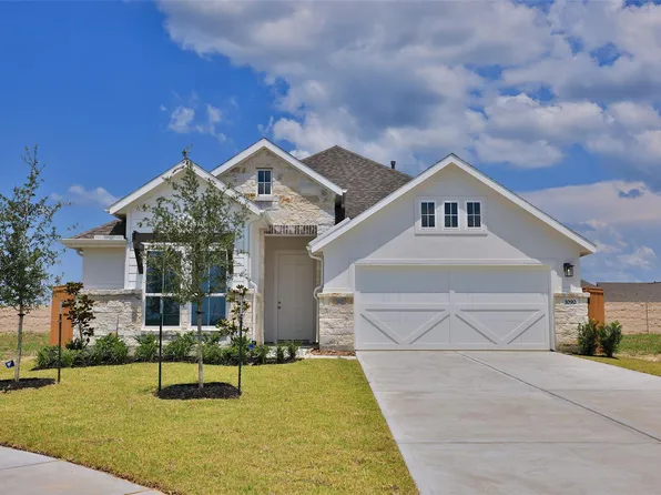 1090 Oakhurst Dr, Dayton, TX 77535