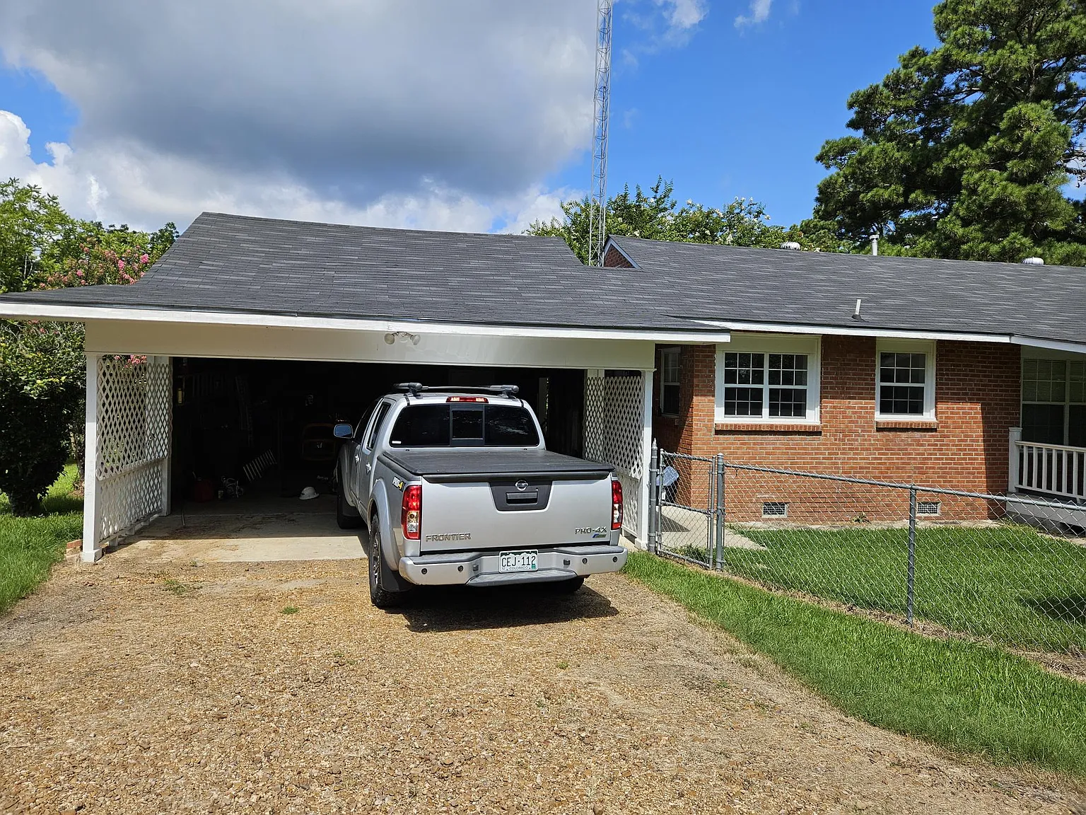 3 bed, 2180 sqft, $2,200 — Photo 4