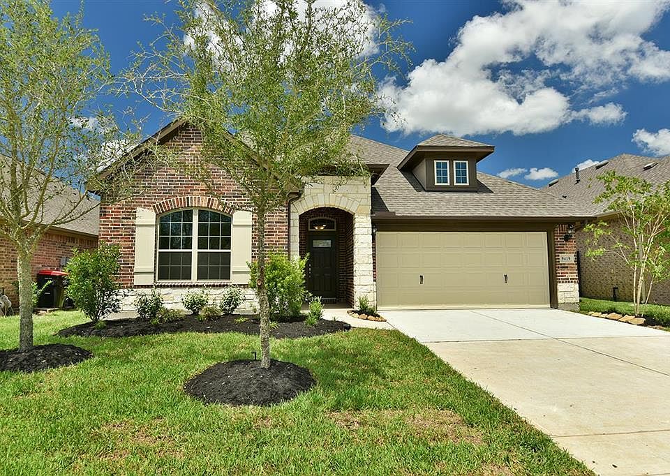 1st image of 9419 Jayci Hills Ln