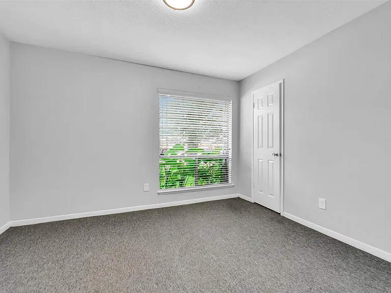 11110 Sagecountry Dr — Photo 25