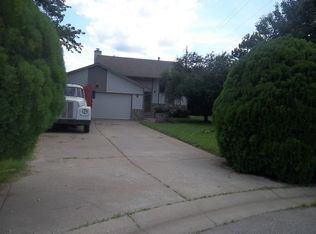 3 E Kimberly Ct, Augusta, KS 67010