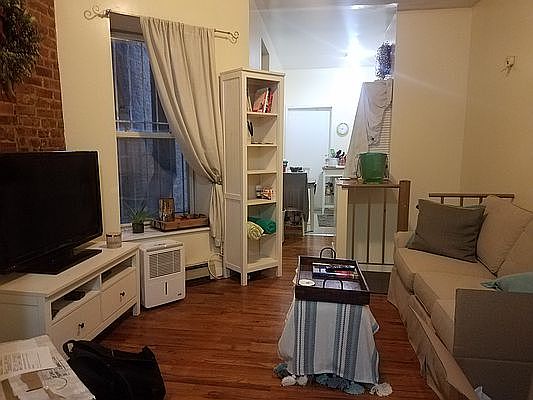 1st image of 126 W 109th St #1R