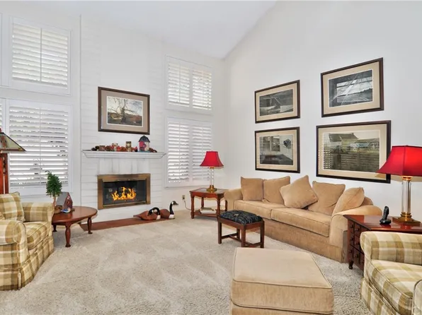 8321 Milano Dr #5, Huntington Beach, CA 92646