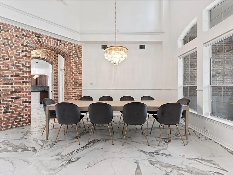 18 Degas Park Dr — Photo 12