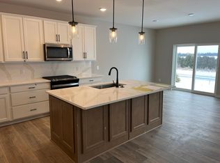 10390 Duval Rd, Woodbury, MN 55129