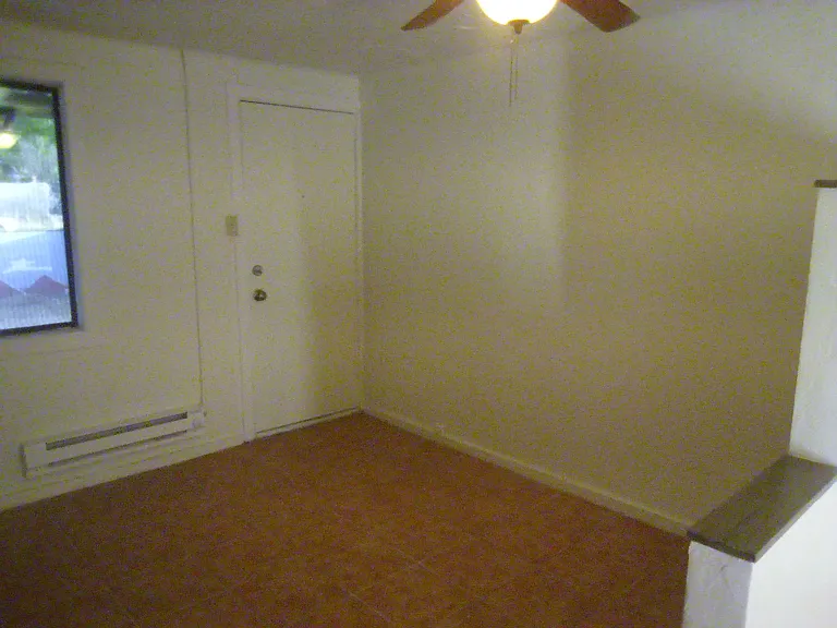 115 E Alturas St — Photo 7