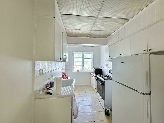 5th image of 50-09 28th Ave #1
