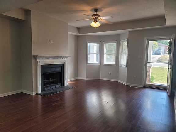 2nd image of 325 Tokay Dr