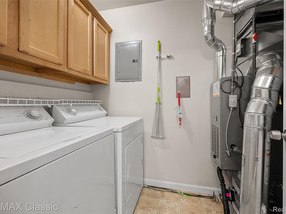 39727 Village Wood Ln, photo 10