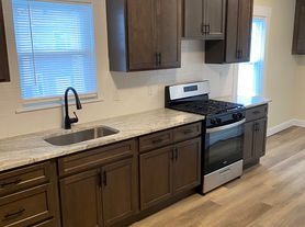 355 S Main St, New Britain, CT