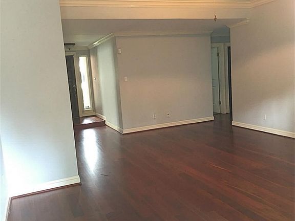 2nd image of 15014 Seahorse Dr