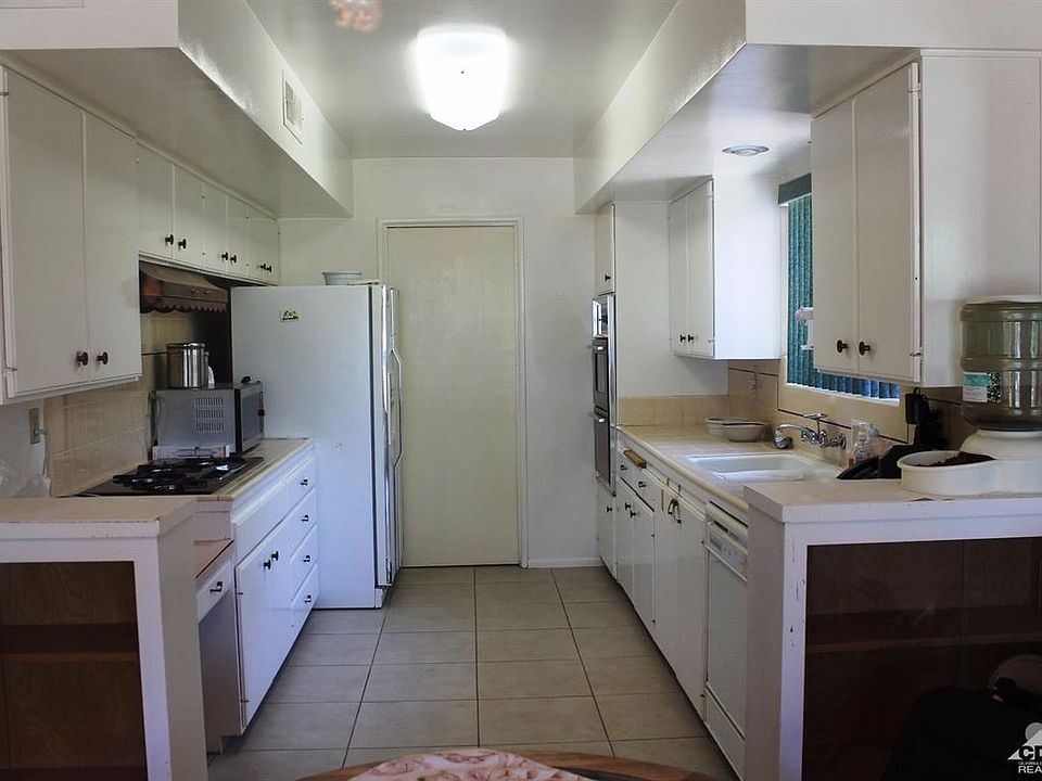 1st image of 66892 Cahuilla Ave