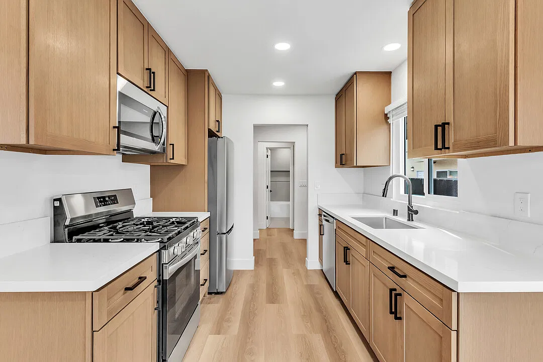 1 bed, 714 sqft, $2,750 — Photo 1