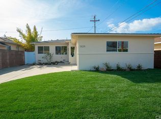 13211 Clyde Park Ave, Hawthorne, CA 90250