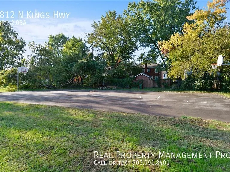 5812 N Kings Hwy — Photo 35