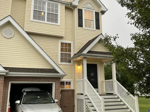 115 E Sheldrake Cir, Dover, DE 19904