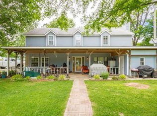 1020 N Barrington Rd, Springdale, AR 72762