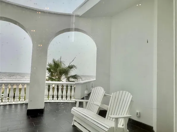 17009 San Luis Pass Rd, Galveston, TX 77554