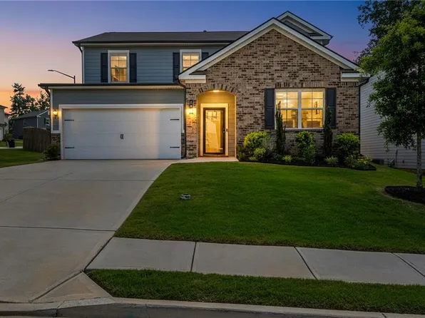 191 Park Chase Ln, Dallas, GA 30132