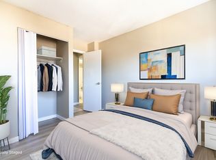 610 Portage Ave, Winnipeg, MB R3C 0G5