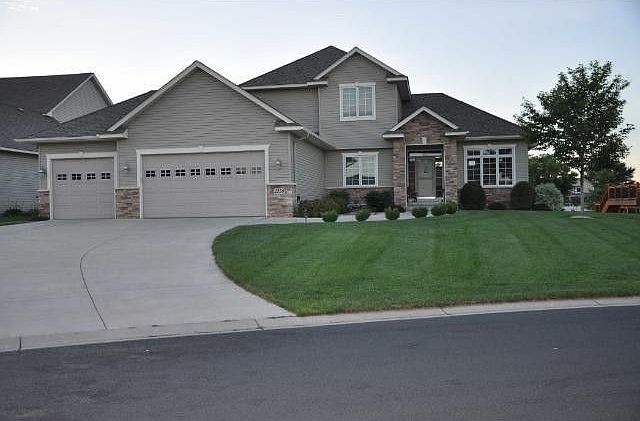 1st image of 2259 132nd Ln NE