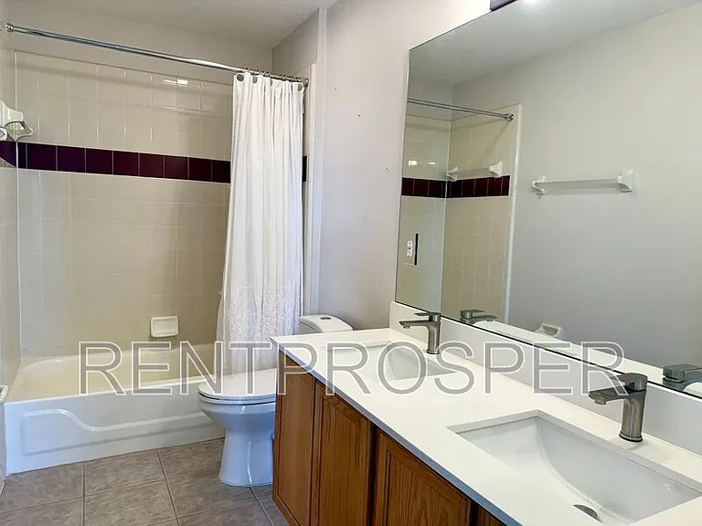 11400 Lovers Ln — Photo 19
