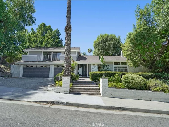 4623 Winnetka Ave, Woodland Hills, CA 91364