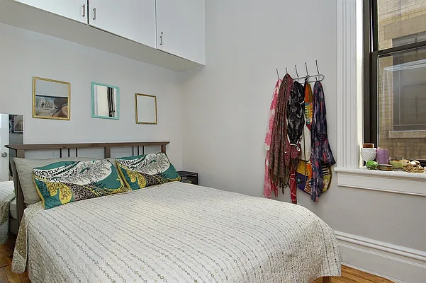 Sold by Corcoran | media 16